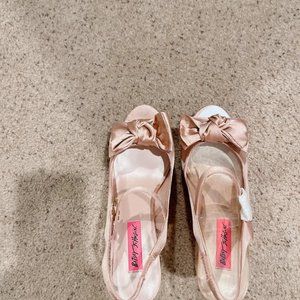 Betsy Johnson wedges